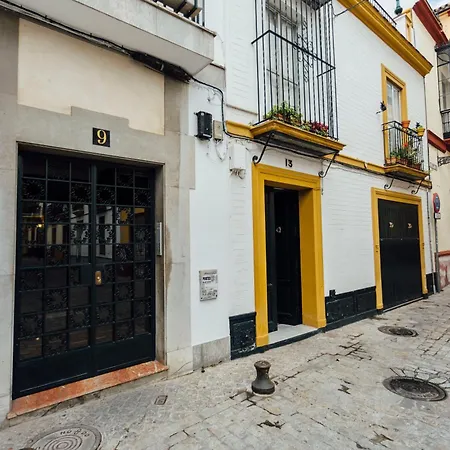 Plaza Zurradores Sevilla
